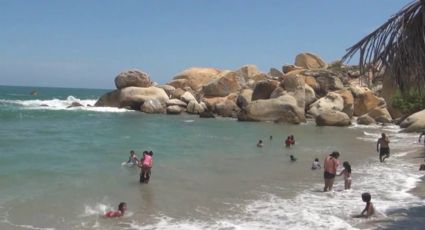 Vacaciones de verano: La playa más limpia de Guerrero con oleaje tranquilo y arena clara