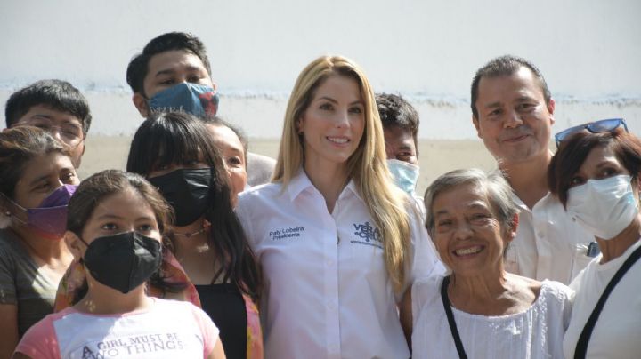 Recorre Patricia Lobeira de Yunes "Sendero Seguro” en El Coyol