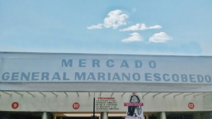 Operativos antiambulantes son permanentes en Mercado Escobedo