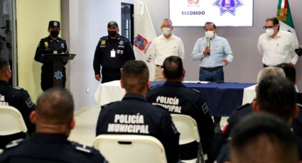 Reconocen a policías destacados de Escobedo NL