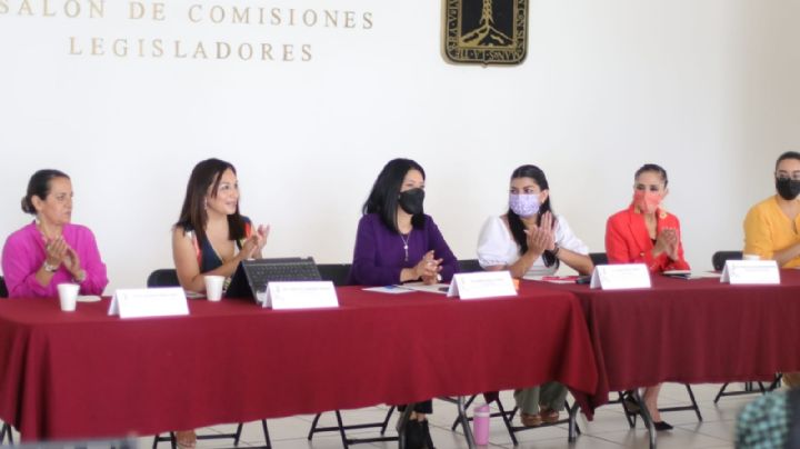 La Importancia del Voto de la Mujer a 67 años, foro organizado por el IIL