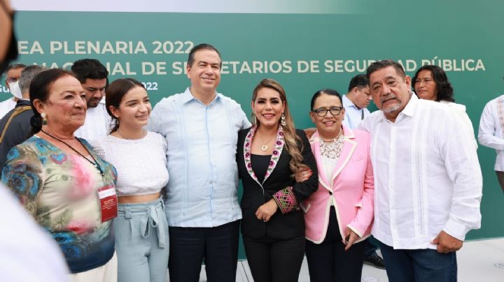 Reconoce la titular de la SSPC, Rosa Icela Rodríguez trabajo de Evelyn Salgado en seguridad