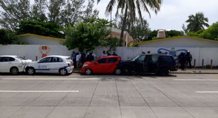 Conductor en estado de ebriedad provoca carambola de vehículos