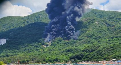 (VIDEO) Incendio en Acapulco: arde pipa con combustible en Avenida Escénica