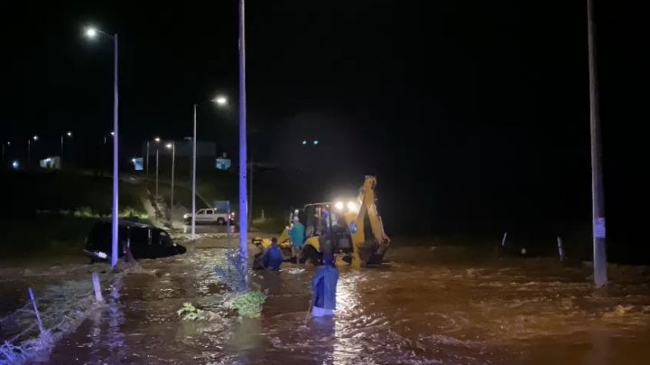 Lluvias en GDL: Fuertes aguaceros causan daños en Zapotlanejo, Jalisco