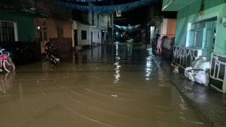 Lluvias en GDL: Desbordamiento del Río Zula dejó daños en más de 200 casas de Tototlán