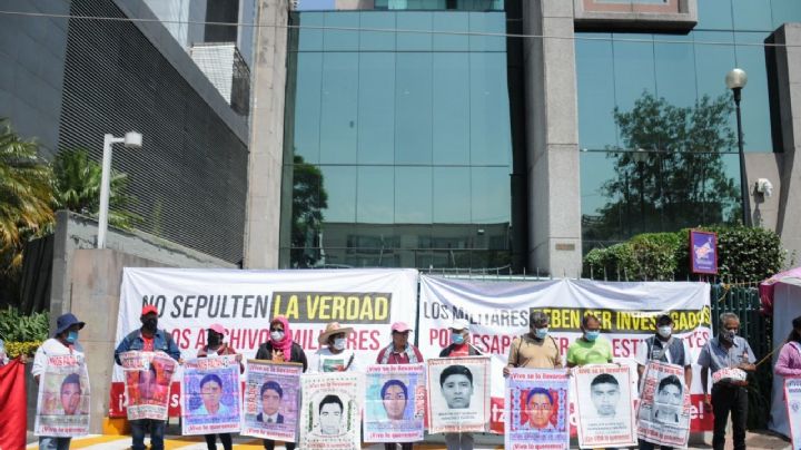 Caso Ayotzinapa: Informe duele pero es relevante, dice abogado de padres de los 43 normalistas