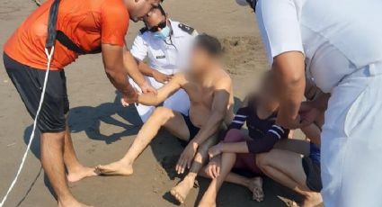 Marina rescata a personas en peligro de ahogamiento en playas de Coatzacoalcos