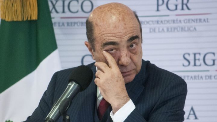 Murillo Karam: juez le da suspensión en proceso por caso Ayotzinapa