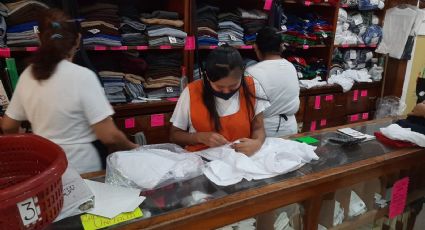 Regreso a Clases 2022: Crece demanda por uniformes escolares en el puerto de Veracruz