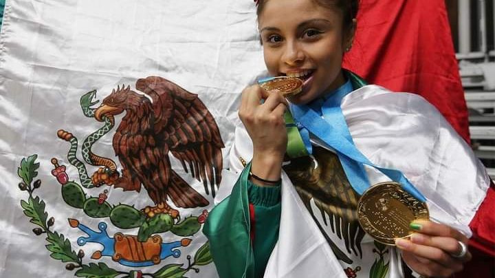 Paola Longoria gana quinto Mundial de Raquetbol aún sin apoyo de Conade