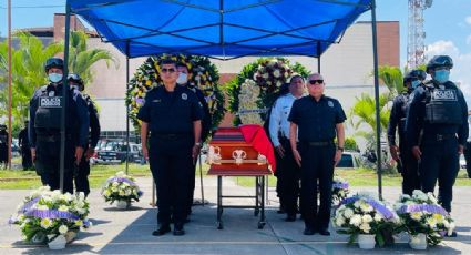 Caso Carlos Bildmart: rinden homenaje luctuoso a policía caído en Cuautla