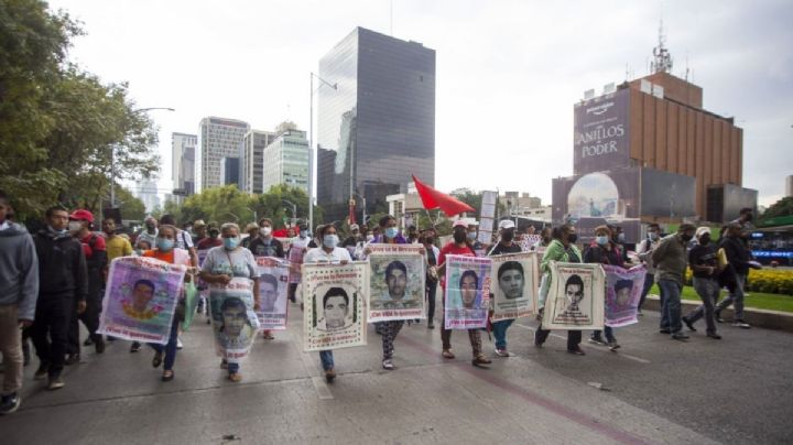 Caso Ayotzinapa: dan prisión a general de Batallón de Iguala y otros 2 militares