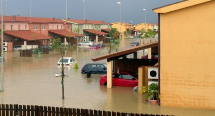 Lluvia: ¿Qué hacer si tu carro queda atrapado en medio de una inundación?