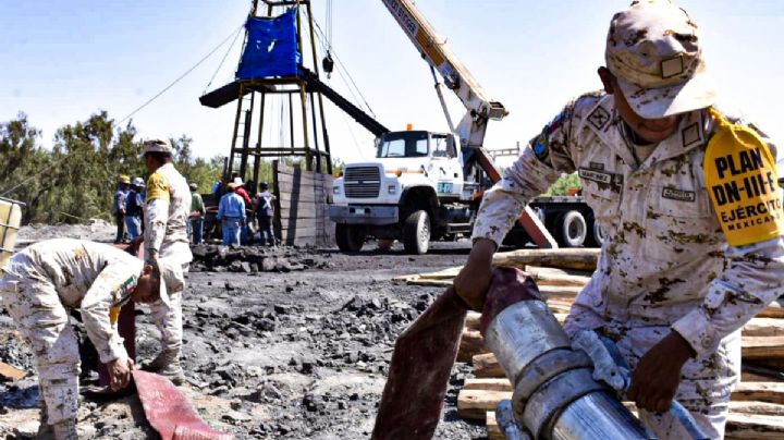 Derrumbe en mina de Coahuila: inundación de 30 metros complica rescate de mineros