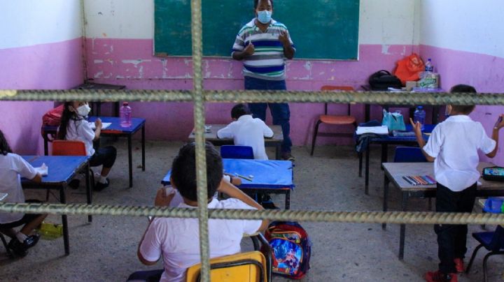 Revés a la SEP y la 4T: jueza ordena restaurar programa ‘Escuelas de Tiempo Completo’