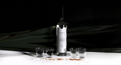 Sí, también existe el mezcal cristalino… Los 5 datos que no sabías de él