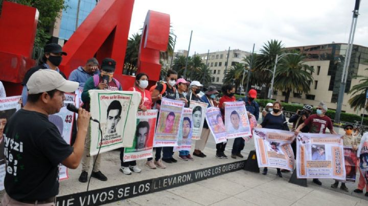 Ayotzinapa: 8 años, 8 datos que nadie sabía de la desaparición de los 43 Normalistas