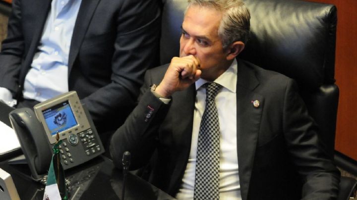 Pleito en el PRD: Mancera y Zambrano 'cruzan golpes' tras votación a favor de militares