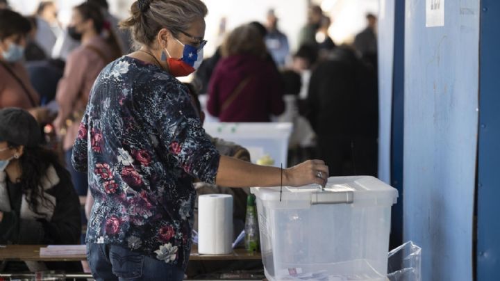 Votación histórica en Chile: eligen entre aprobar o rechazar nueva Constitución