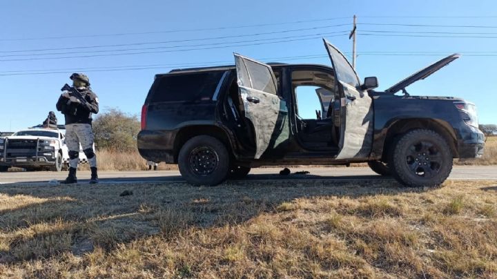 Guardia Nacional aseguró camioneta blindada abandonada en la carretera hacia Zacatecas