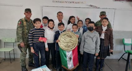 Soldados del Ejército Mexicano visitan escuelas para fomentar valores cívicos en Boca del Río