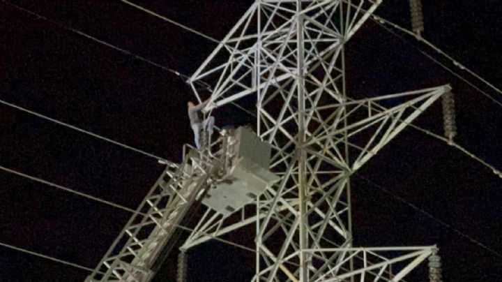 (VIDEO) Así salvaron a un hombre tras pasar ¡11 horas! en una torre de alta tensión