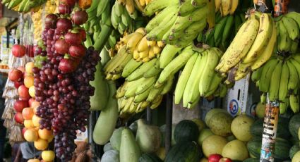 Las frutas que nunca debes lavar después de comprarlas