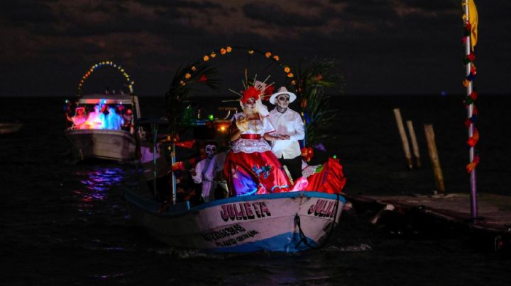 Día de Muertos: Deslúmbrate con el tradicional desembarque de catrinas en Cancún