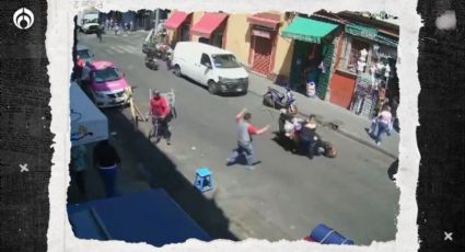 VIDEO: Policía mexicana detiene a ladrones en moto con su cuerpo; historia da vuelta al mundo