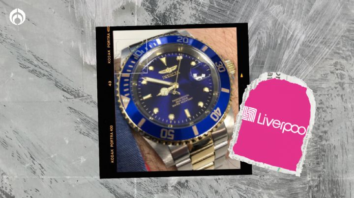 Liverpool tiene un reloj Invicta en dorado y azul para hombre y prácticamente lo está regalando