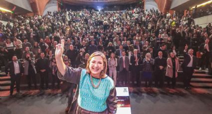 Al grito de 'presidenta, presidenta' reciben a Xóchitl Gálvez en la Universidad Anáhuac