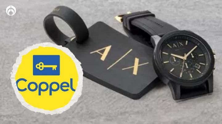 Coppel remata exclusivo reloj Armani negro con detalles en dorado y resiste al agua