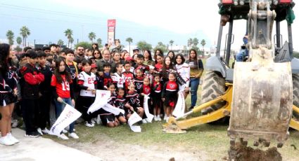 Arranca construcción de cancha de futbol americano en Escobedo NL