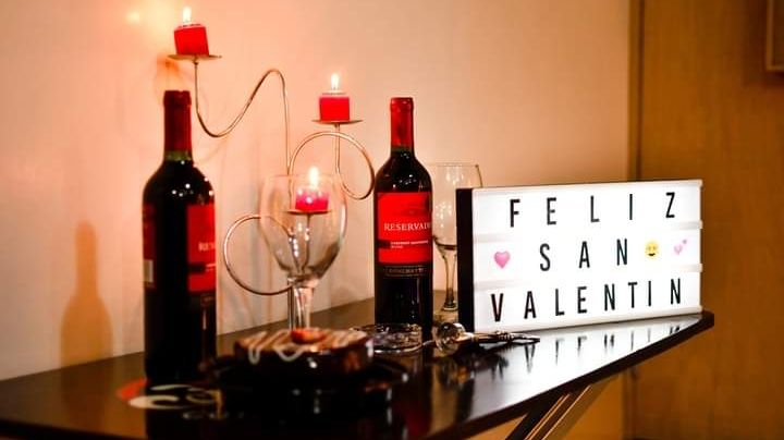 Parejas prevenidas valen 'x2': enamorados reservan 'nidito de amor' con 15 días de anticipación