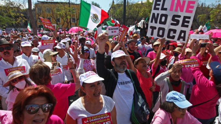 Marcha del INE: CDMX estima 90 mil asistentes... y no más de 500 mil