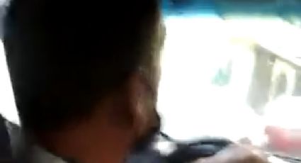 (VIDEO) Amenaza taxista con sacar una pistola y matar a pasajera en Nuevo León