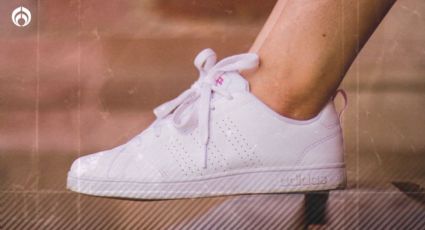 ¿Cómo lavar tenis blancos y evitar que les salgan manchas amarillas?