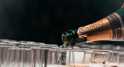 ¿Por qué es tan caro el champagne y el favorito de la clase alta?