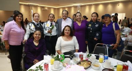 Reconocen a mujeres en Escobedo, Nuevo León