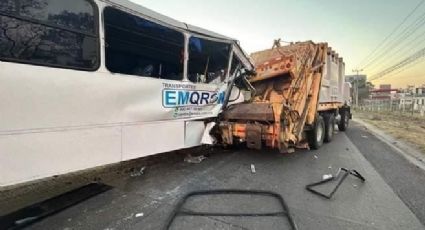 Accidente en la México-Querétaro: autobús de personal choca con camión de la basura