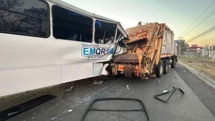 Accidente en la México-Querétaro: autobús de personal choca con camión de la basura