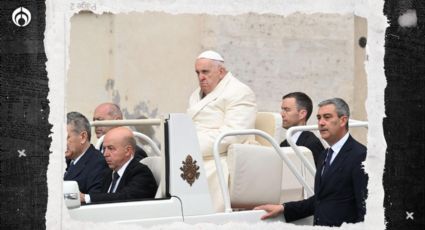 Papa Francisco reaparece en misa de Semana Santa luego de salir del hospital