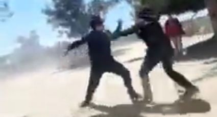 (VIDEO) Alumno golpea fuertemente contra muro en riña estudiantil en San Carlos