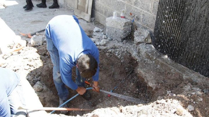 CEA Querétaro desmantelan red de robo de agua potable