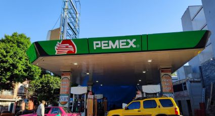 ¿Debo usar el celular en la gasolinera?