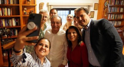 'Selfie del Bienestar'; presume gabinete foto con Durazo en reunión de seguimiento