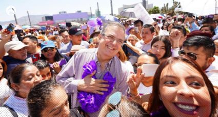 Marcelo Ebrard consigna anhelos en sus asambleas informativas