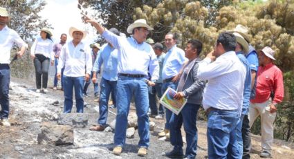 Refuerza Gobierno de Puebla labores para extinguir incendio forestal en Zacatlán