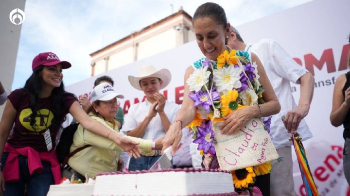 Claudia Sheinbaum celebra su cumpleaños 61 en gira, arropada por gobernant@s y polític@s